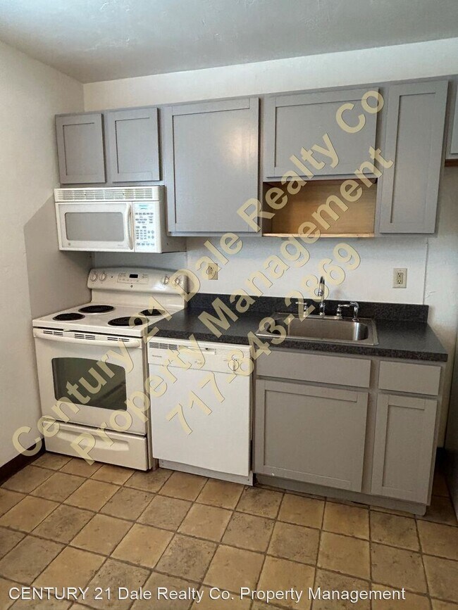 Building Photo - 2 br, 1.5 bath House - 1759 Baron Drive