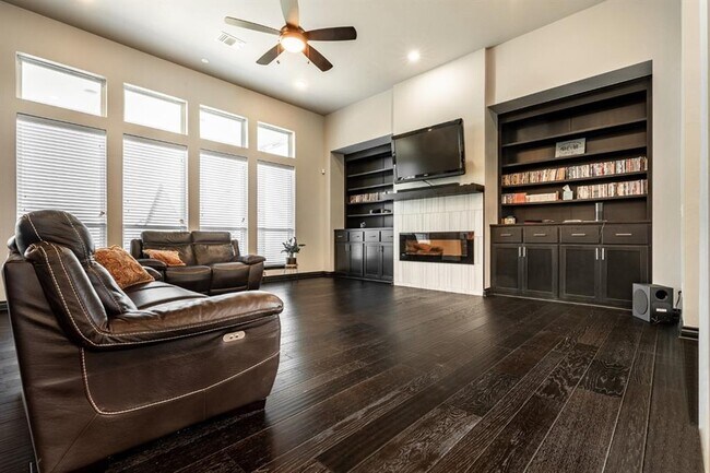 Foto del edificio - 210 Sonora Ln