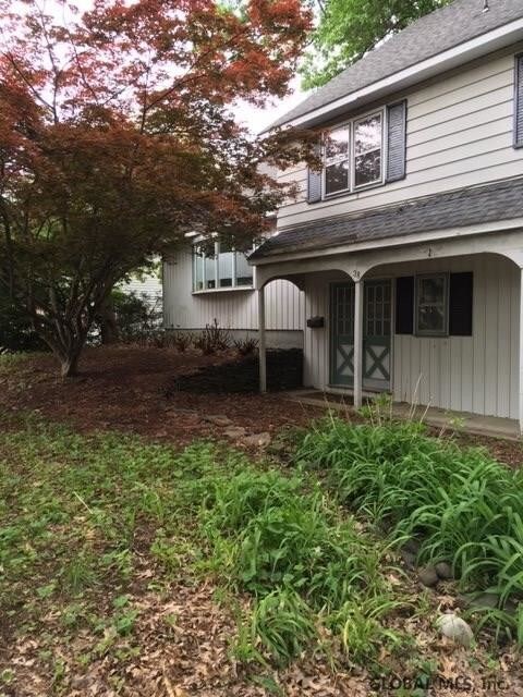 Primary Photo - 38 Glenwood St