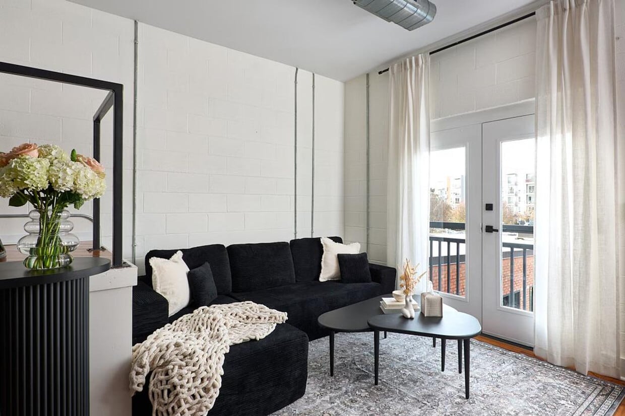 Foto principal - 403 E 33rd St