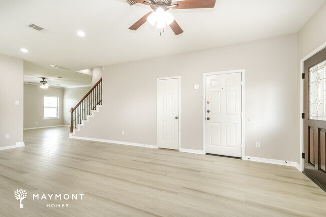 Building Photo - 23011 Black Mountain Ash Ct