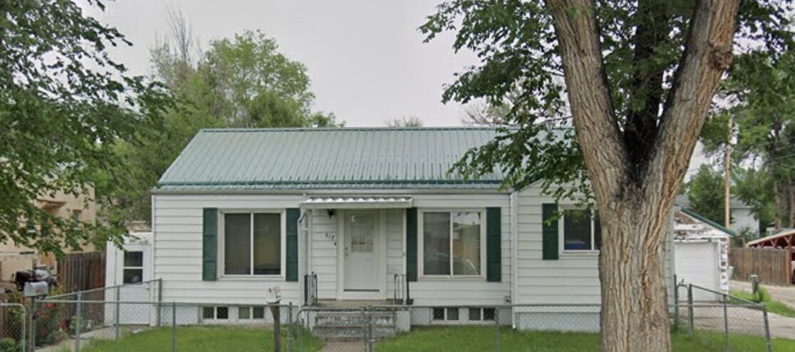 Foto principal - 517 W Beaver Ave