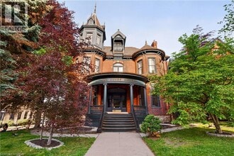 Building Photo - 183 James St S
