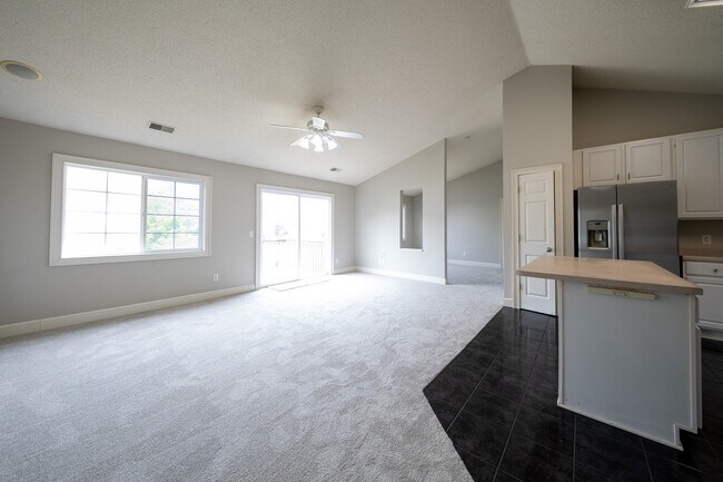 Building Photo - 7591 Derby Ln