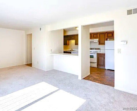 Foto del edificio - 4 Chestnut Ridge Ln