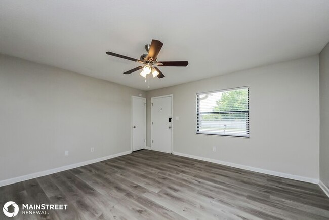 Building Photo - 5699 KINGSGATE DR, ORLANDO, FL 32839