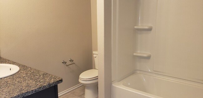 Foto del edificio - 1218 E 89th St