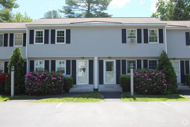Building Photo - 204 Foxcroft Cir