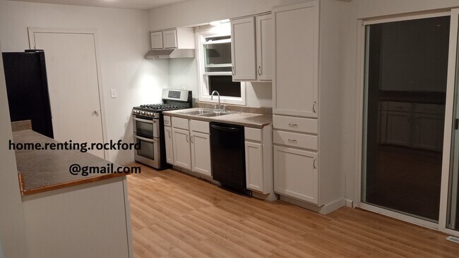 Foto del edificio - 719 Trenton Ave