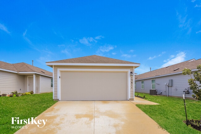 Building Photo - 13811 Haystack Rdg