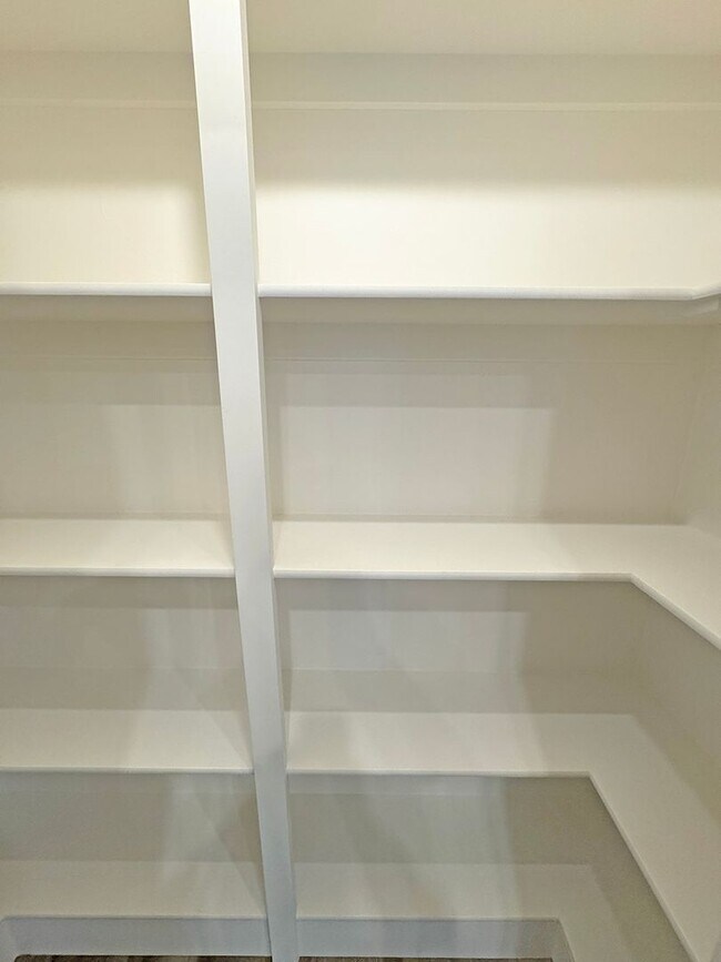 Foto del edificio - New Construction 4 Bedroom Home on Corner Lot