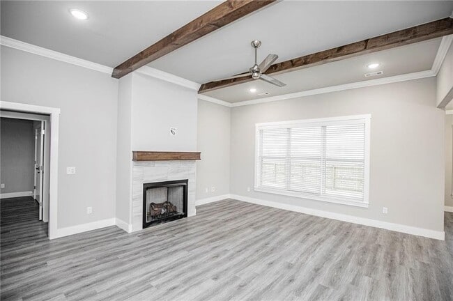 Building Photo - 1836 Seay Cir