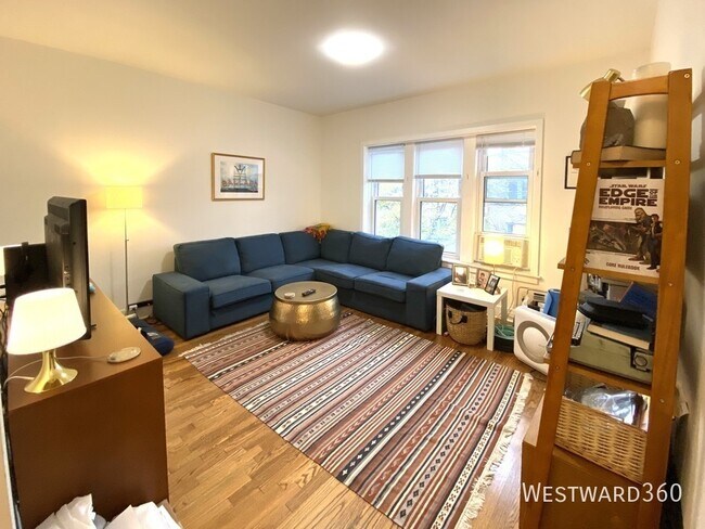 Foto del edificio - 4547 N Albany-1