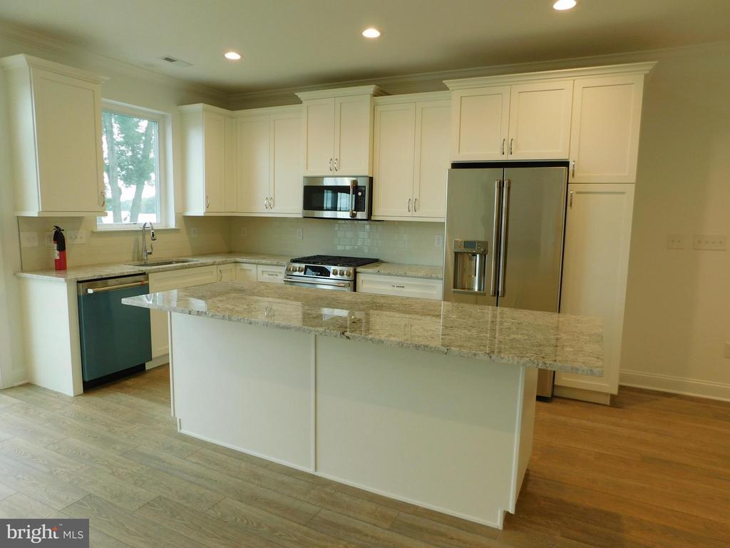 Foto principal - 16729 River View Cir