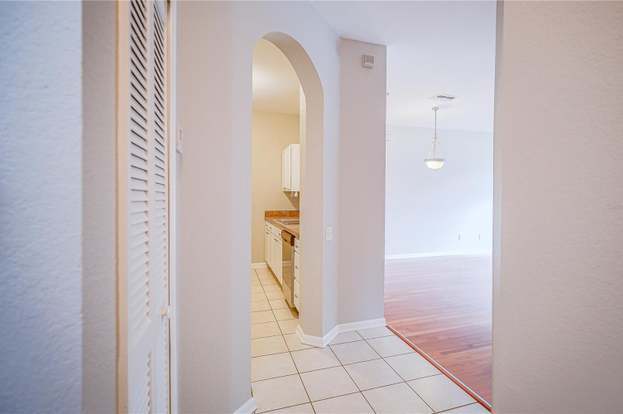 Building Photo - 1224 S Hiawassee Rd