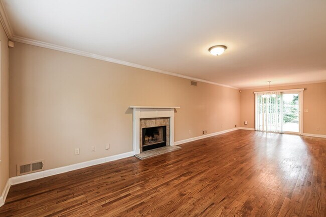 Building Photo - 504 Rockborough Terrace