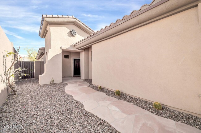 Building Photo - 41309 N Belfair Way