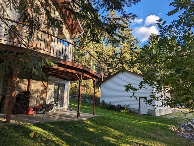 Building Photo - 134 Hanaford Rd