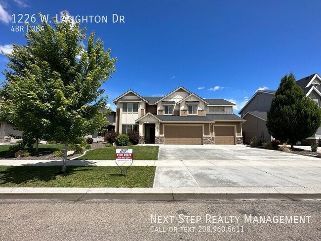Building Photo - 4 Bed 2.5 Bath in Paramount Subdivision - ...