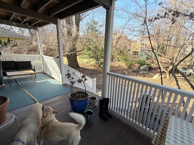 Building Photo - 200 Larch Rd