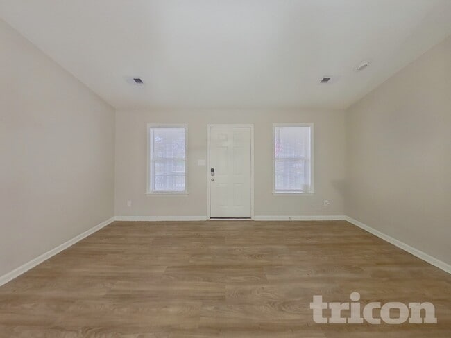 Foto del edificio - 217 Clear Springs Ct