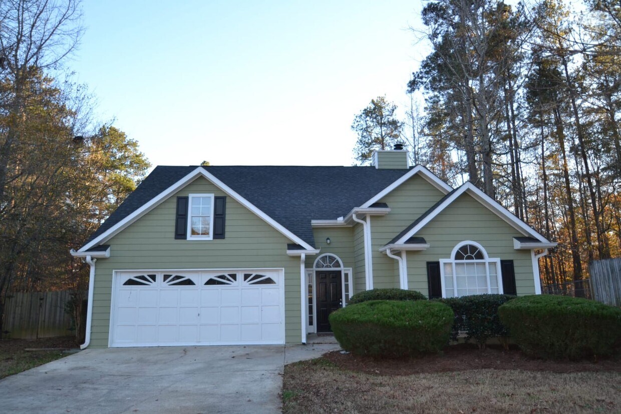 2677 Chelsea Ct House Rental in Lithia Springs, GA