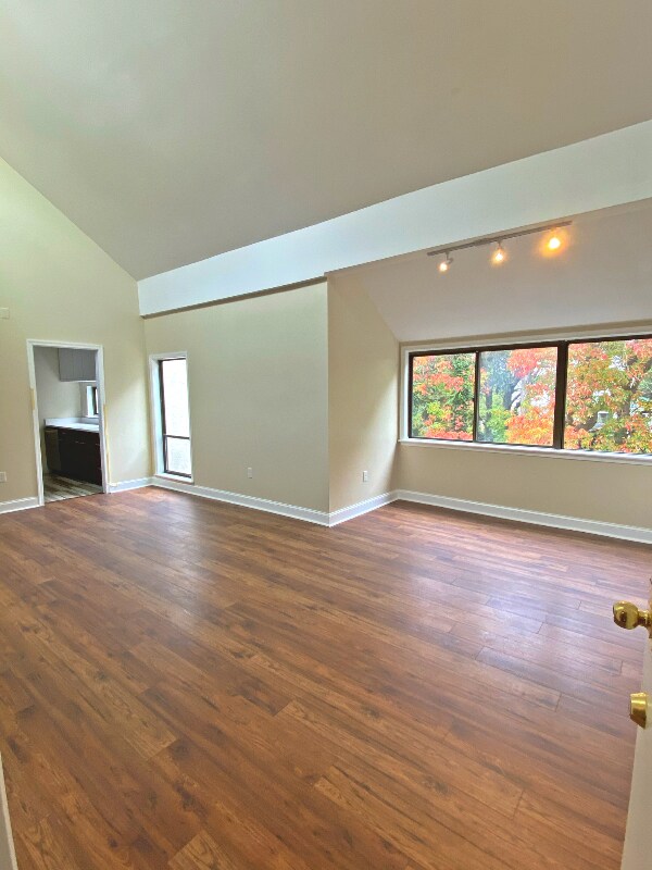Building Photo - 233 Township Line Rd