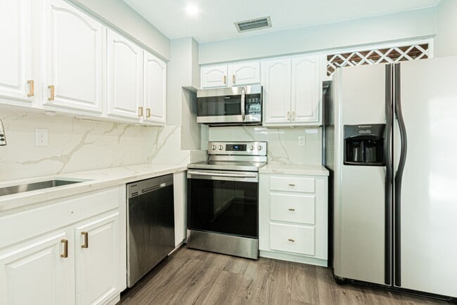 Foto del edificio - Pet-Friendly Home with Private Pool in Des...