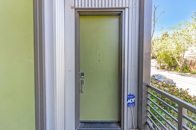 Foto del edificio - 2925 Glascock St