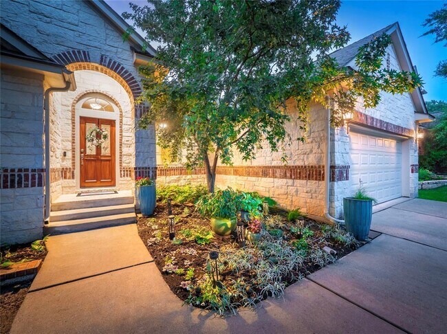 Foto del edificio - 3805 Longhorn Acres St