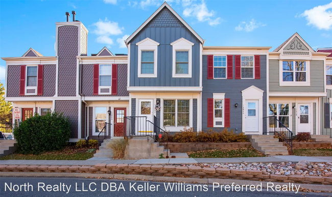 Building Photo - 2 br, 2.5 bath House - 1284 Milo Circle #B