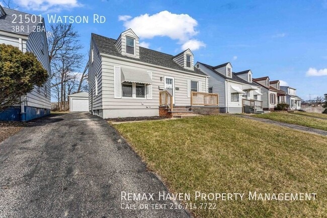 Building Photo - 21501 Watson Rd, Maple Hts - Amazing 3 bed...