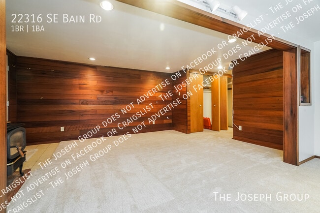 Building Photo - 22316 SE Bain Rd