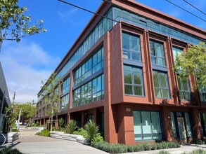 Building Photo - 950 Tennessee St