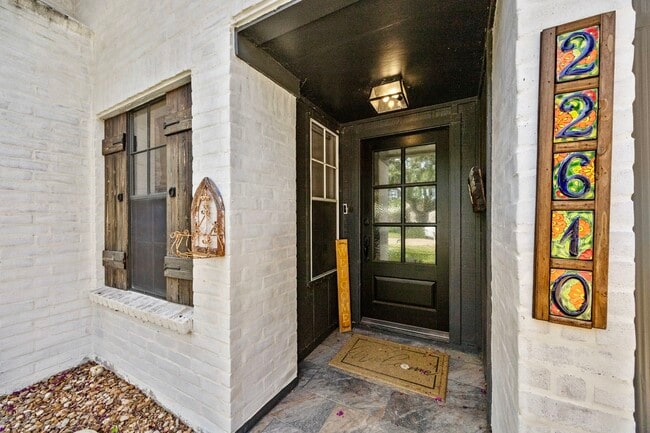 Building Photo - 22610 Coriander Dr