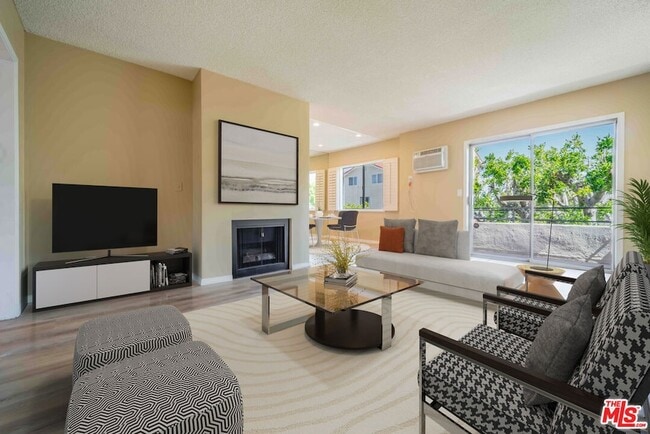 Photo - 11871 Idaho Ave Apartment