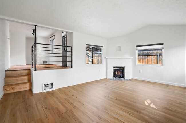 Foto del edificio - Updated 1930's Boise Bench Home
