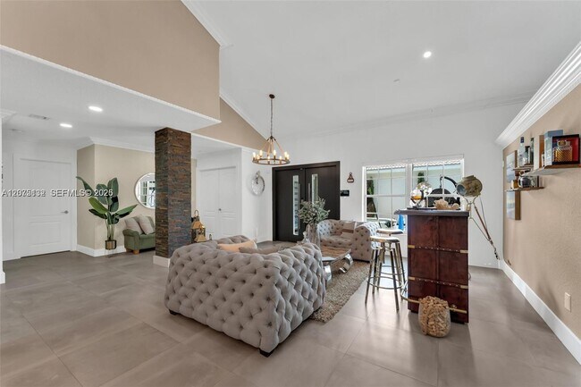 Foto del edificio - 14793 NW 87th Pl