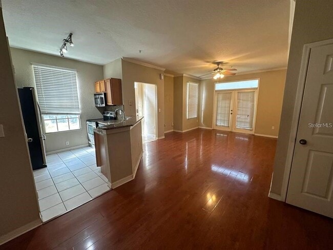 Foto del edificio - 6384 Raleigh St