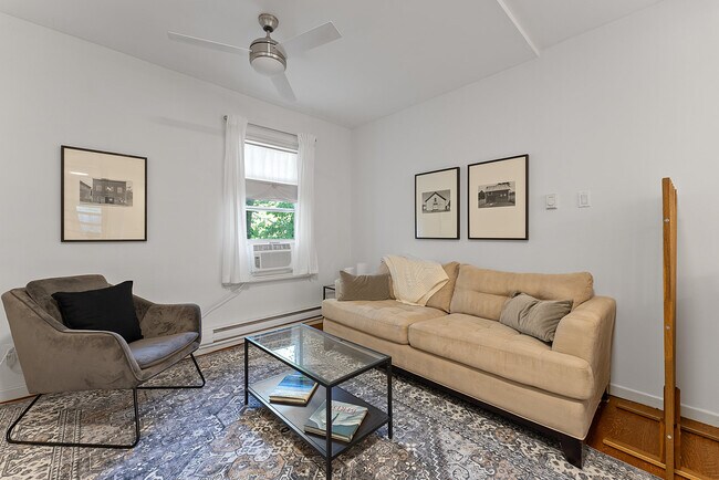 Building Photo - 232 Waverley Rd