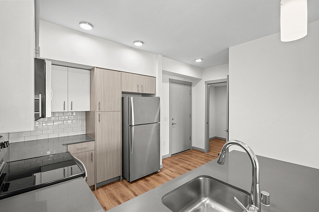 z-052026-Midtown 64 Apartments - 24615 64th Ave S Kent, WA 98032