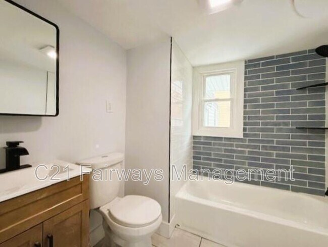 Foto del edificio - 1218 Rodgers St