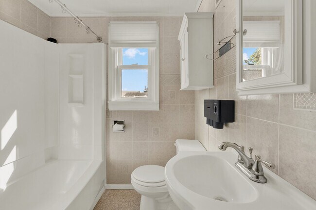 Foto del edificio - Welcome to this charming 1,005-square-foot home in Lancaster, PA!