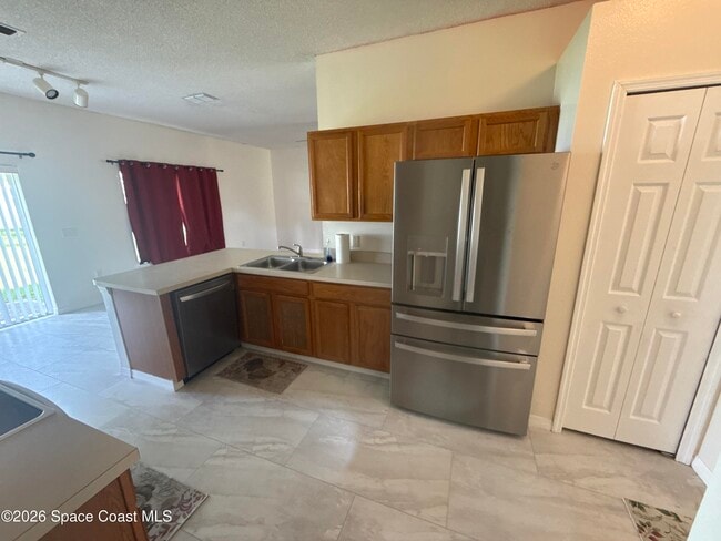 Building Photo - 2741 Woodstream Cir