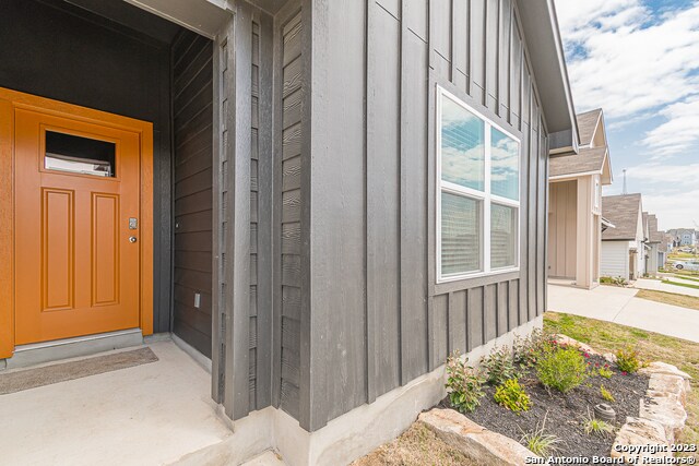 Building Photo - 5515 Jewel Curv