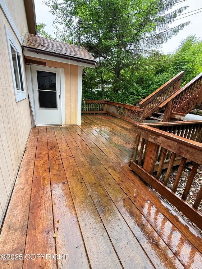 Building Photo - 12399 Blackberry Ln