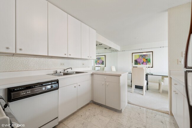 Foto del edificio - 505 N Lake Shore Dr