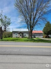 Building Photo - 8337 S Main St