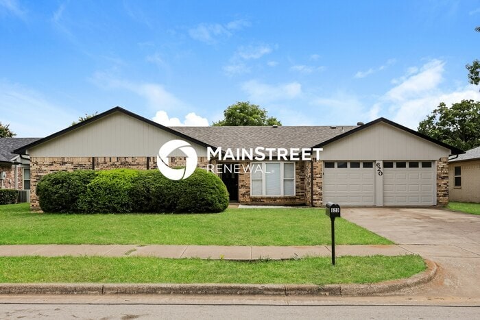 Primary Photo - 3 Bedroom Pet-Friendly Home in BEDFORD, TX...