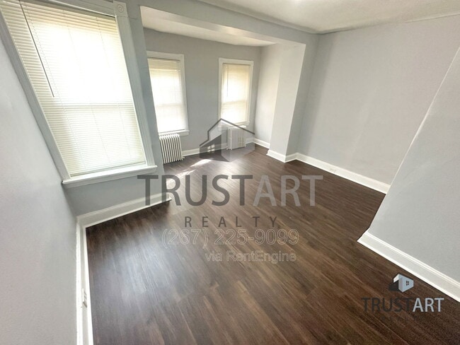 Building Photo - 2321 N 25th St